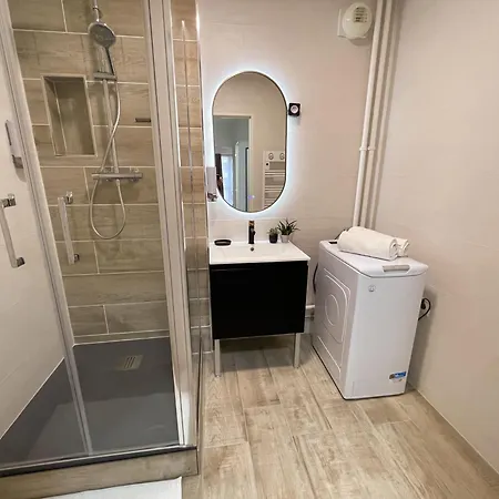 Au Coeur Des Arenes - Parking Prive Metz